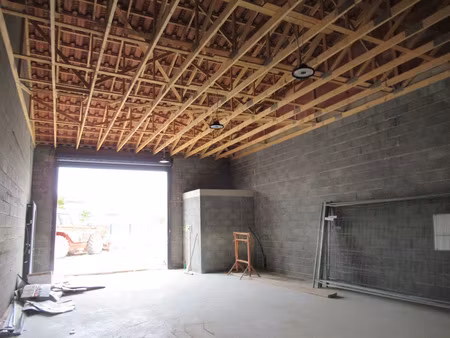 location locaux professionnels 102 m² à maraussan (34370)  850 €