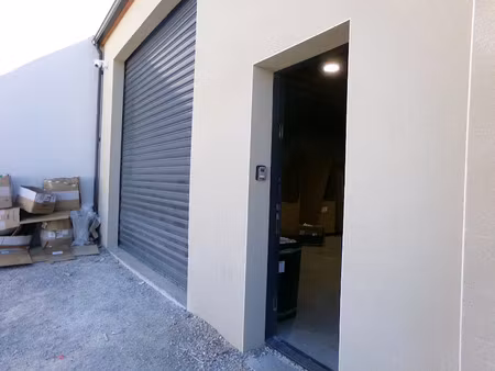 location locaux professionnels 126 m² à maraussan (34370)  1 150 €