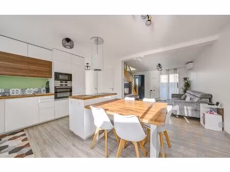 maison mandres-les-roses 100 m² t-5 à vendre  429 000 €