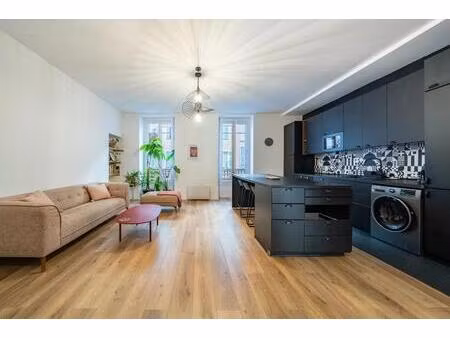 élégant appartement rénové 89m² à nice