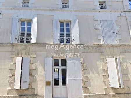 vente immeuble 0 pièces 183 m² à néré (17510)  149 900 €