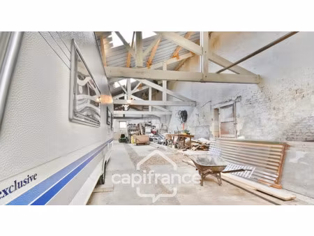 vente immeuble 592 m² à nuaillé-d'aunis (17540)  211 000 €