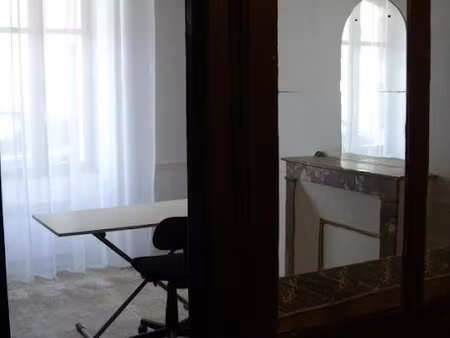 location meublée appartement 1 pièce 22 m² à deols (36130)  320 €