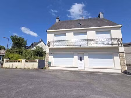 vente maison à locmalo (56160) : à vendre / 182m² locmalo