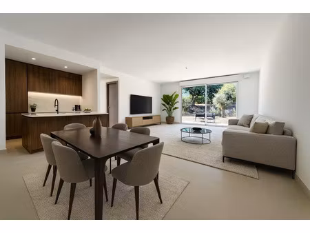 vente appartement 2 pièces 74 m² fréjus (83600)