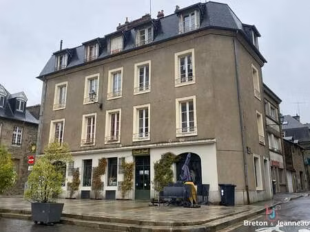 vente immeuble à fougères (35300) : à vendre / 262m² fougères