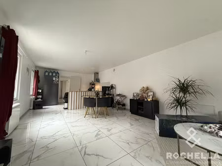 maison plain-pied  les touches de perigny