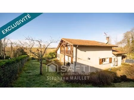 153 m²  plafond cathédrale : coup de cœur assuré