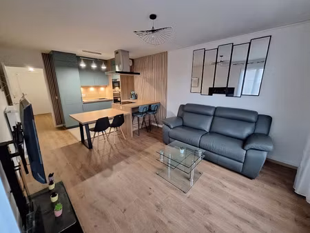 location meublée appartement 2 pièces 45 m² à serris (77700)  1 490 €