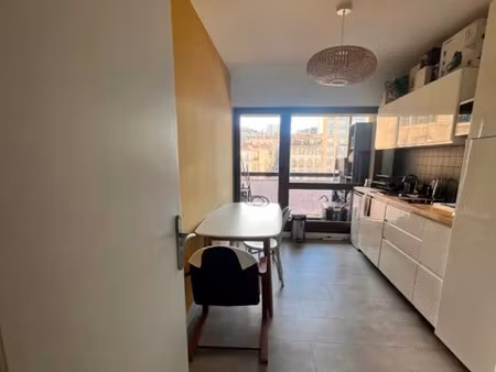 location locaux professionnels 2 pièces 22 m² à marseille 6ème (13006)  890 €