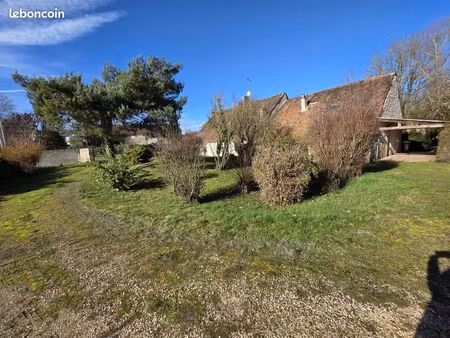 maison 8 pièces 220 m²