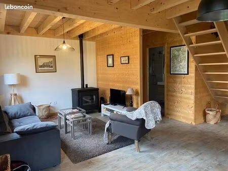 chalet 4 pièces 65 m²