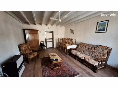 maison ancienne de boug habitable