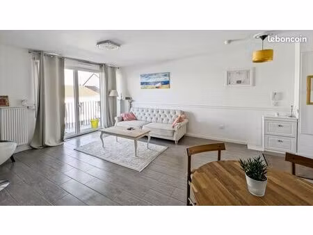 appartement 1 pièce 43 m²