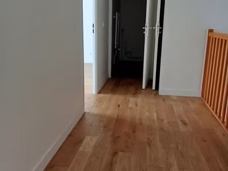 4p duplex à louer pantin canal