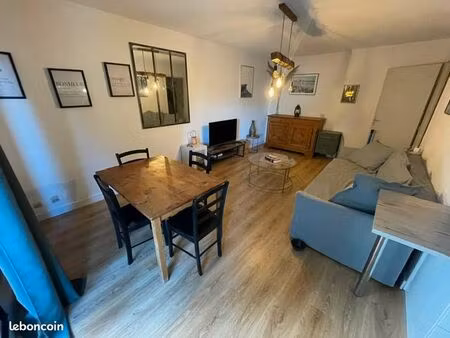 t2 entièrement meublé et équipé sur le bouscat limite bordeaux avec parking