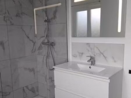 appartement f4 – 95 m² – cuisine équipée – chauffage électrique – classe d