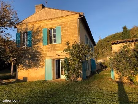 maison 6 pièces 240 m²