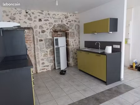 a louer t3  centre ville aurillac