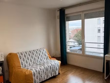 studio 1 pièce 23 m²