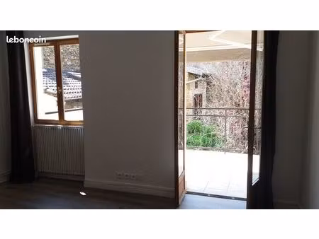 appartement t4 duplex – 80 m² – terrasse & garage