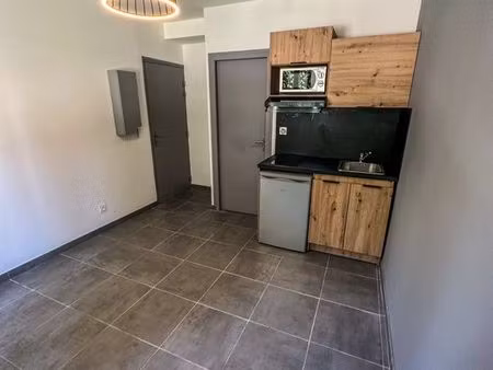 studio appartement bon standing et belle emplacement