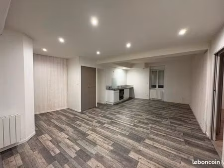 appartement - 4 pièces - 80 m²