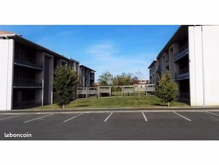 très bel appartement pour etudiant  t2 (30m²) meublé  à proximité immédiate de l’iut