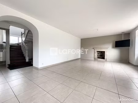 maison 7 pièces 167 m²