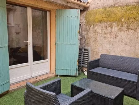 loue studio centre historique