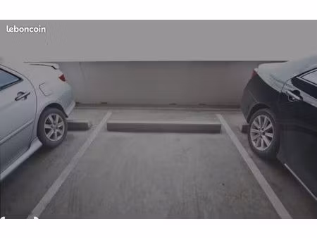 cherche place de parking