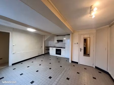 location maison de ville