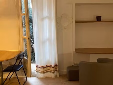 studio meublé à louer 3 mois maximum