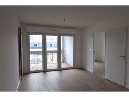 location appartement 2 pièces à nantes procé - monselet (44000) : à louer 2 pièces / 44m² 