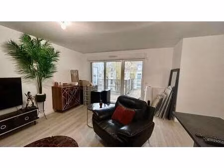 location appartement 3 pièces à saint-malo (35400) : à louer 3 pièces / 63m² saint-malo