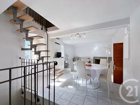 location meublée maison 4 pièces 63.38 m² à belgodère (20226)  720 €