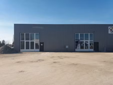 location locaux professionnels 6 pièces 350 m² à saint-junien (87200)  1 700 €