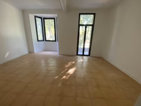 à perpignan  appartement à louer secteur palais des congrès