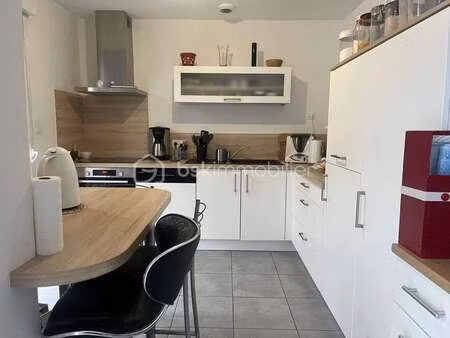 vente maison à saint-étienne-en-coglès (35460) : à vendre / 74m² saint-étienne-en-coglès