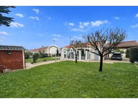 vente maison au fenouiller (85800) : à vendre / 90m² le fenouiller