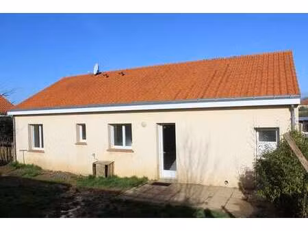 vente maison à saint-quentin-en-mauges (49110) : à vendre / 75m² saint-quentin-en-mauges