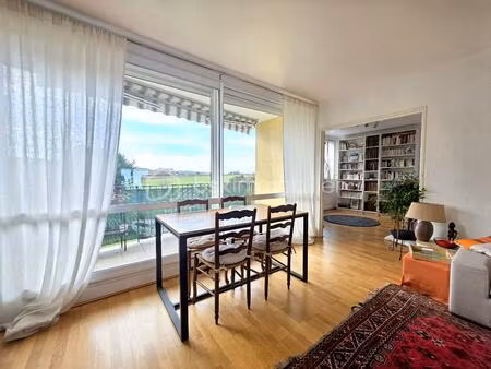 appartement de 77 15 m² à ballainvilliers