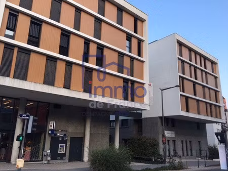 studio meublé lyon 9  gorge de loup