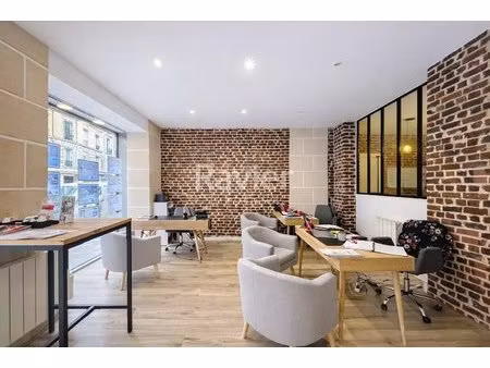 rue du poteau - paris 18e