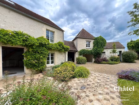 corps de ferme du xviie siècle & appartement de 70m2
