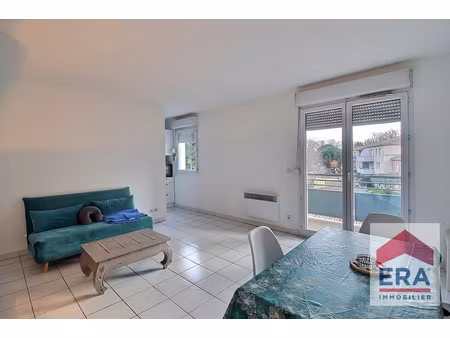 appartement 2 pièces à avignon - 1 chambre - stationnement -balcon