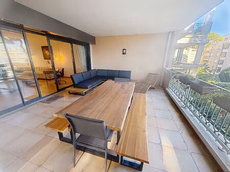 appartement de luxe dans résidence de très grand standing - 145.38 m2