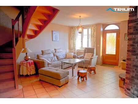 maison versailleux 5 pièce(s) 141 m2