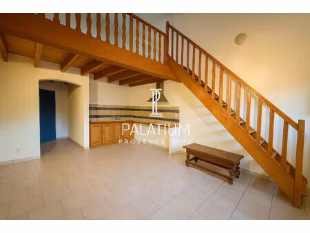 charmant duplex en rez-de-chaussée avec cour privative à mauss