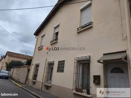 propriété 3 pièces 57 m²